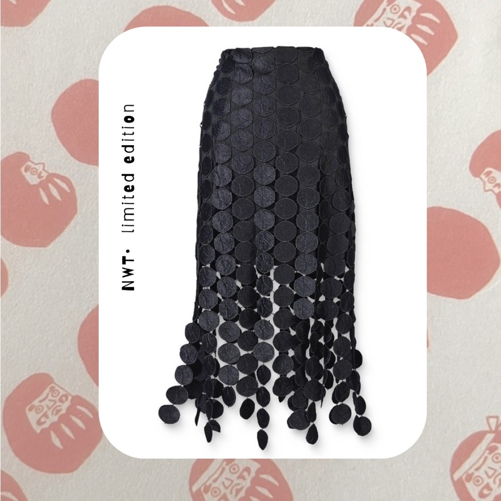 🆕 🎉 black high waist asymmetrical laser cut-out circle fringe carwash skirt